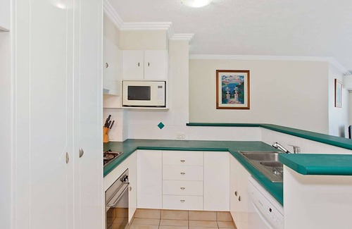 Palm Beach Apartment | Beachfront Palms 408 - Absolute Beachfront