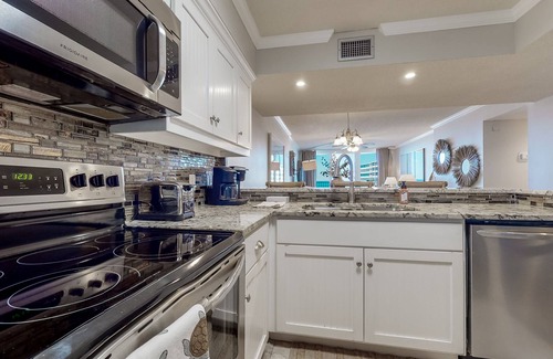 Gulf Lagoon Beach Condo | Beachfront | Private Balcony | Fully Renovated | FLPCB72