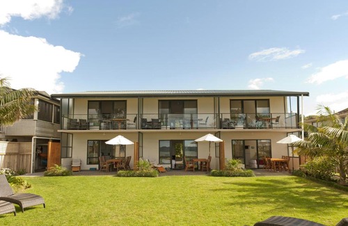 Whitianga Hotel | Beachfront Resort