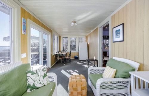Jamesport House | Beachfront Retreat - 5BR Home with Stunning Views