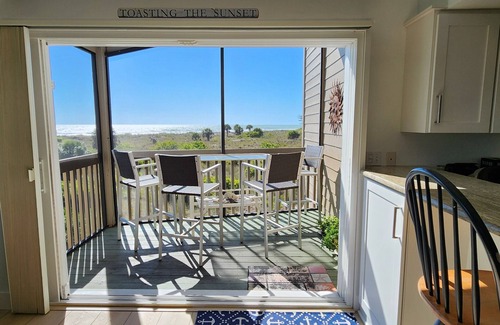 Placida Condo | Beachfront - Romantic - Relaxing - Panoramic Views - Little Gasparilla Island