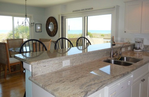 Placida Condo | Beachfront - Romantic - Relaxing - Panoramic Views - Little Gasparilla Island