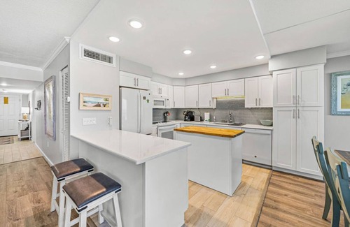 Boca Grande Condo | BEACHFRONT - Sea Oats -Completely Updated- All new LVP Flooring