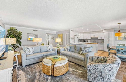 Boca Grande Condo | BEACHFRONT - Sea Oats -Completely Updated- All new LVP Flooring