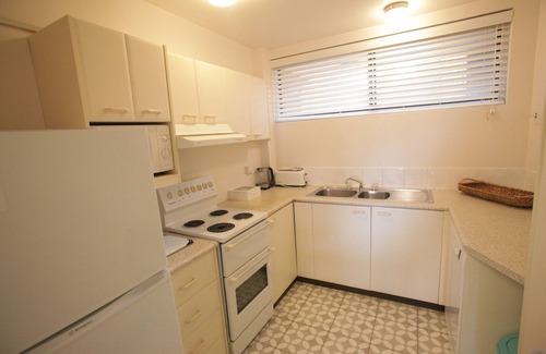 Nelson Bay Apartment | Beachfront Shoal Bay