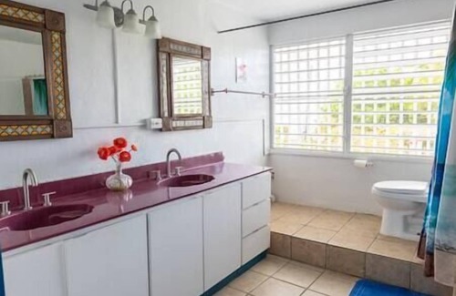 Esperanza Apartment | Beachfront Suite #6 Karaya - Guayacan Guesthouse