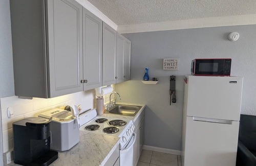 Daytona Beach Shores Condo | Beachfront Suite in Daytona Beach, FL with direct full ocean view! 5th Floor