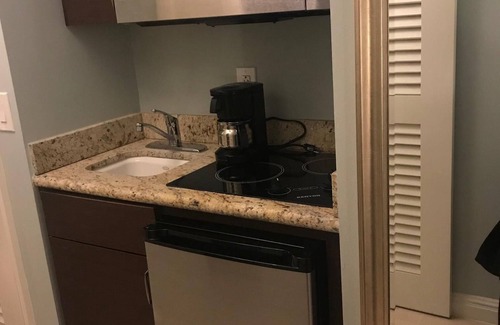 Key Biscayne Condo | BEACHFRONT - @ the Ritz Carlton 5 Star Resort & Spa - Tennis - Key Biscayne Fl