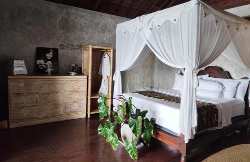 Candi Dasa Villa | Beachfront Villa Tara Bliss Candidasa
