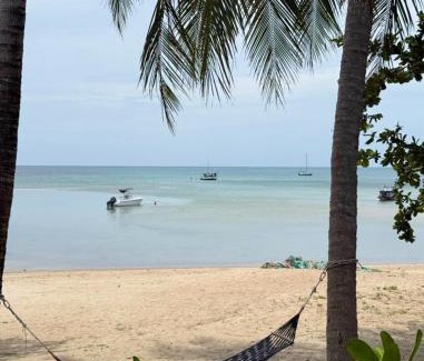 Nong Chaeng Villa | Beachfront Villa