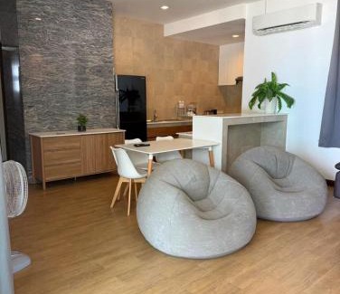 Nong Chaeng Villa | Beachfront Villa