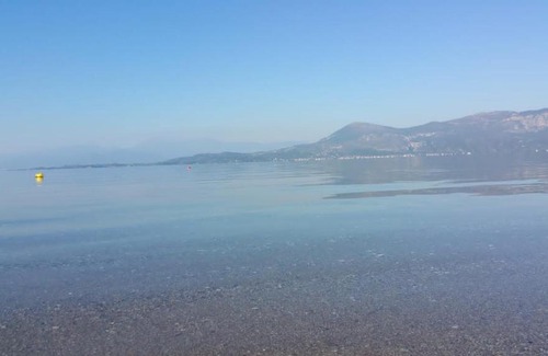 Molos-Agios Konstantinos House | Beachfront Villa Tranquility