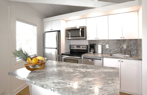 Islamorada Condo | Beachfront Villa w/Pier & Pool