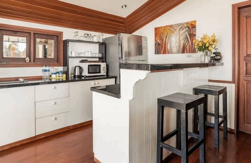 Ang Thong Villa | Beachfront villa with outstanding sea views