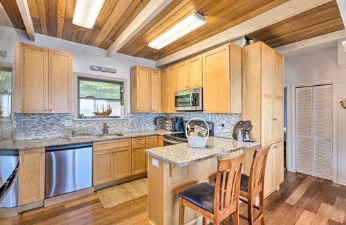 Wading River House | Beachfront Wading River Home w/Deck & Grill!
