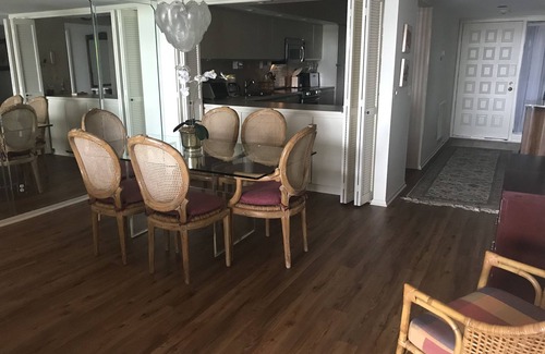 Longboat Key Condo | Beachplace 4-604 Luxurious 2 BR/2 BA Penthouse Condo.