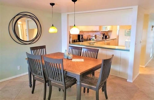 Longboat Key Condo | Beachplace building 4 unit 503 by FVC