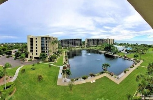 Longboat Key Condo | Beachplace building 4 unit 503 by FVC
