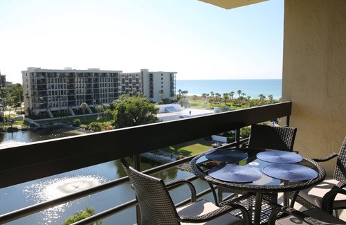 Longboat Key Condo | Beachplace building 4 unit 503 by FVC