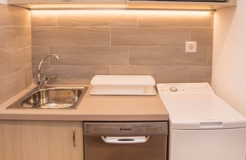 Glyfada Apartment | Beachside Bliss: Central 1-Bedroom in Glyfada