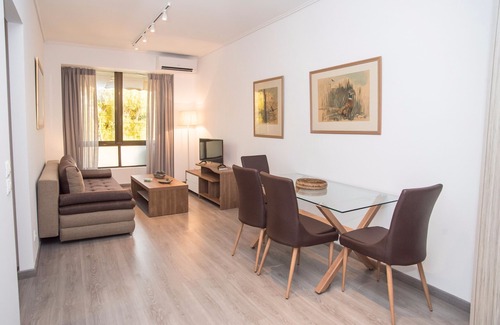 Glyfada Apartment | Beachside Bliss: Central 1-Bedroom in Glyfada