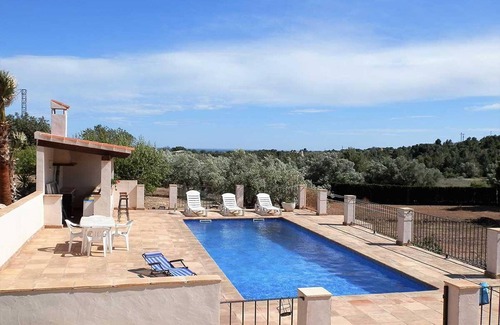 Costa Dorada House | Beachside Haven: Private Pool, Pet-Friendly, Free WiFi, A/C Optional, Near Dog Beach