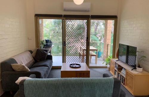 Boomerang Beach Apartment | Beachside Haven Free Linen Wi-Fi Netflix air con
