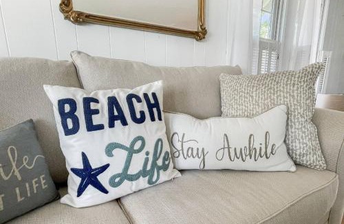 Stamford House | Beachside in Branford