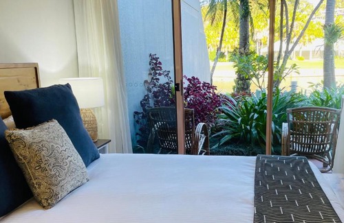Coffs Harbour Apartment | Beachside Resort Lagoon Rooms with Garden Patio