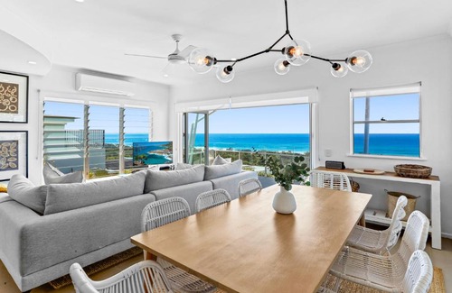 Peregian Beach Apartment | Beachside Retreat, Peregian Beach