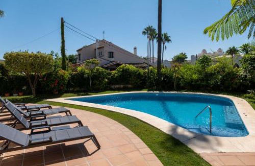 Benalmadena Costa Villa | Beachside Villa in Puerto Marina, Benalmádena