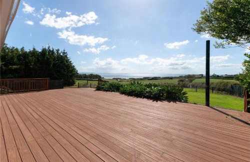 Clarks Beach House | Beachview Bliss - Clarks Beach Holiday Home