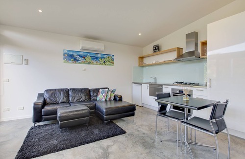 Smiths Beach Apartment | BEACHWOOD STUDIO-a perfectly styled getaway for couples BEACH AT YOUR DOORSTEP