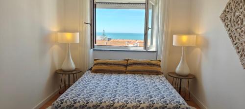 Praia de Santa Cruz Apartment | Beachy 2Bdrm in Santa Cruz w/stunning Ocean View!