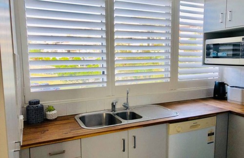 Burleigh Heads Apartment | Beachy, beautiful, and the best location on the GC!