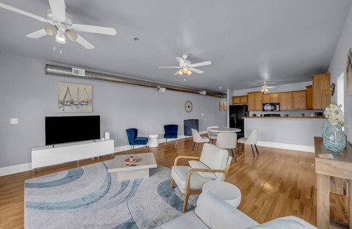 Port Huron Apartment | Beachy Blues by the Black River