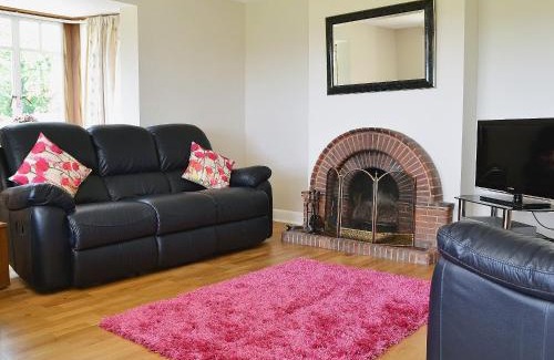 Ivybridge House | Beacon Cottage