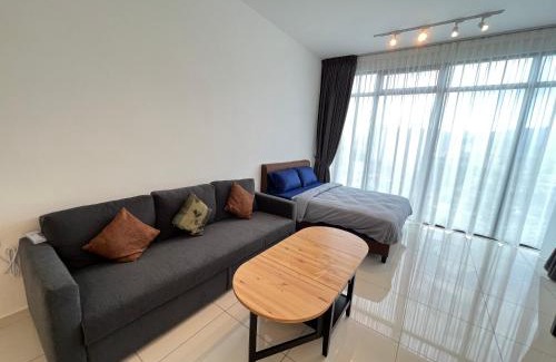 George Town Apartment | Beacon Executive Suites #CozyFamilyStay #RoofTopPool #16 #10paxs