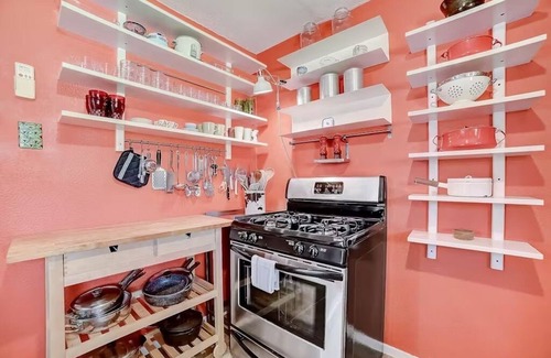 Uptown House | Beacon HIll Hideaway - 2BD/2BA