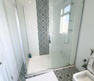 Redbridge House | Beahive house