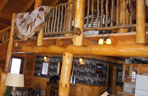 Island Park Cabin | Bean's Lodge, sleep 9, fully equip near WYellowstone, easy access to all spots