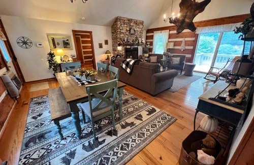 Jefferson House | Bear Creek Ridge