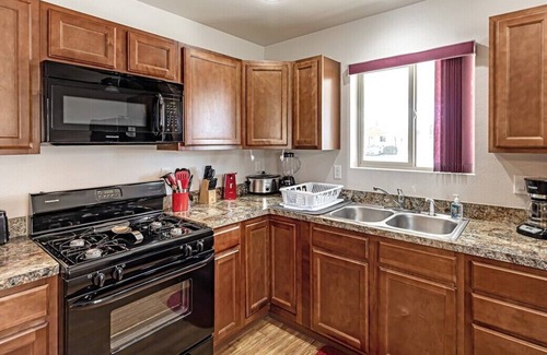 Alamogordo House | Bear Den Retreat Bravo in Alamogordo