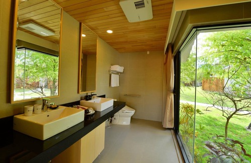 Shoufeng Bed & Breakfast | Bear Forest Villa