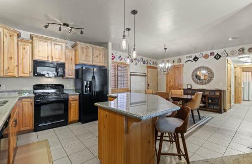 Bear Hollow Village Apartment | Bear Hollow Lodges 4205 by Moose Management