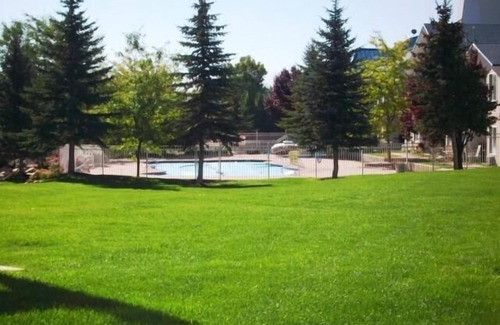 Harbor Village Condo | Bear Lake Condo - Sleeps 8