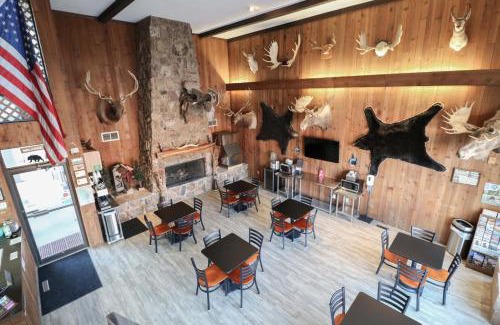 Sundance Hotel | Bear Lodge Motel