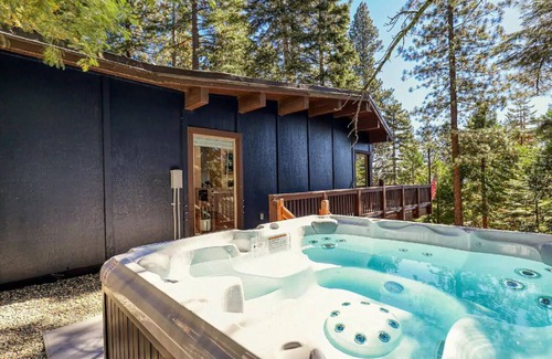 Tahoe Woods House | Bear Lodge
