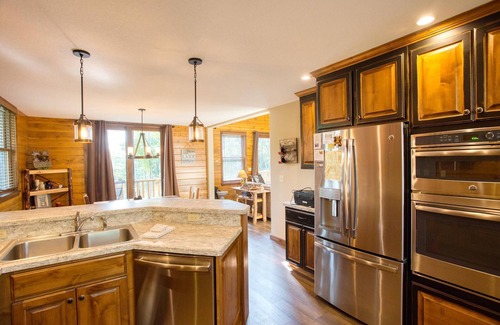 McHenry House | Bear on Mountain offers an exquisite Log Cabin on WISP Mountain