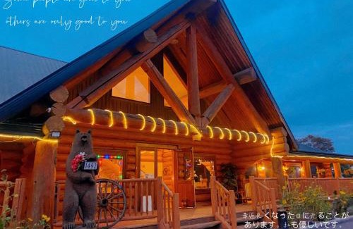 Cache Creek Hotel | Bear's Claw Lodge